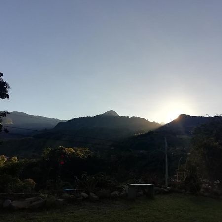 Alojamiento Rural Jardín Consentido Exterior foto