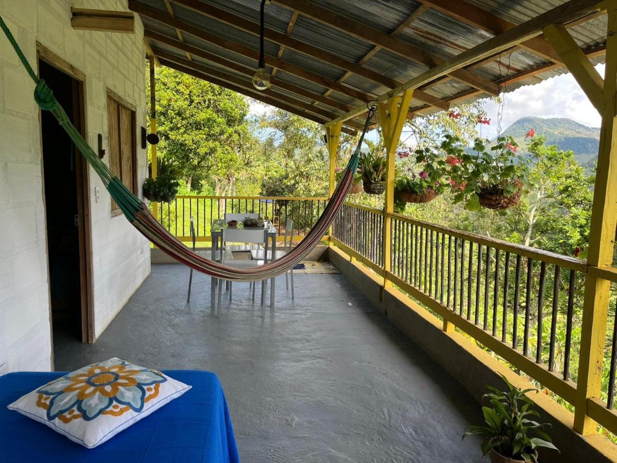 Alojamiento Rural Jardín Consentido Exterior foto