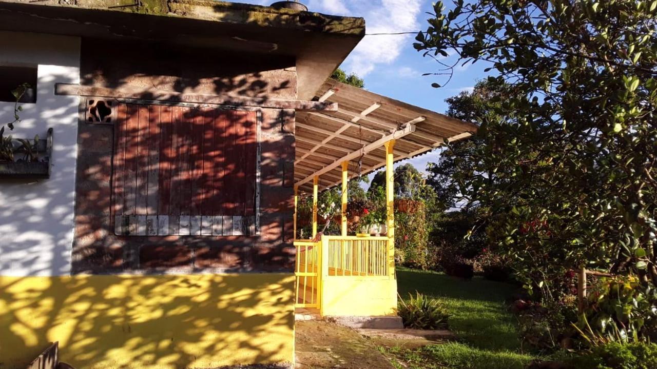 Alojamiento Rural Jardín Consentido Exterior foto