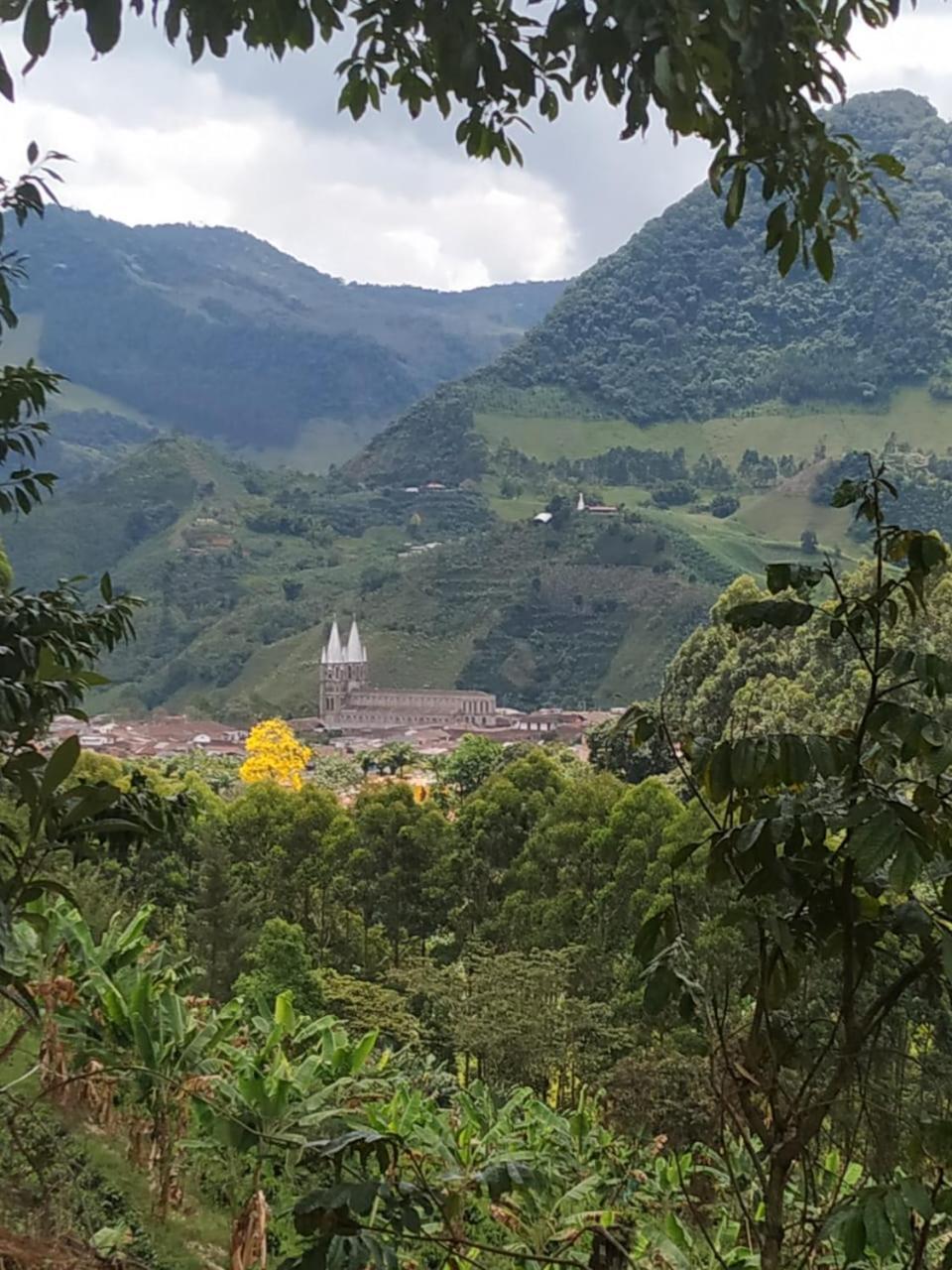 Alojamiento Rural Jardín Consentido Exterior foto